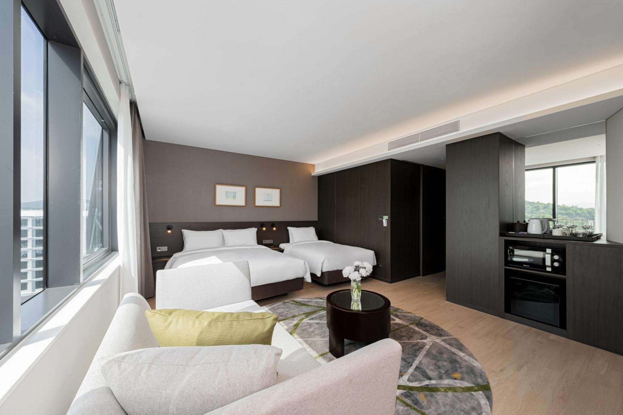 Nine Tree By Parnas Seoul Pangyo Hotel Seongnam Exterior photo